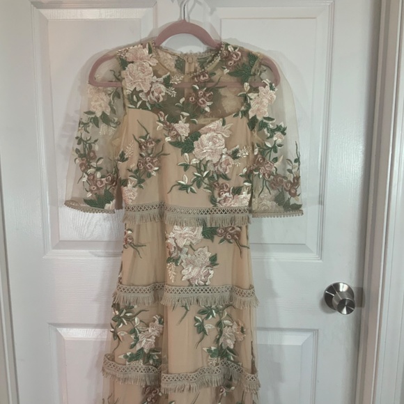 Just Me Embroidered Mesh Formal Wedding Party Dress Size XS - Picture 2 of 12